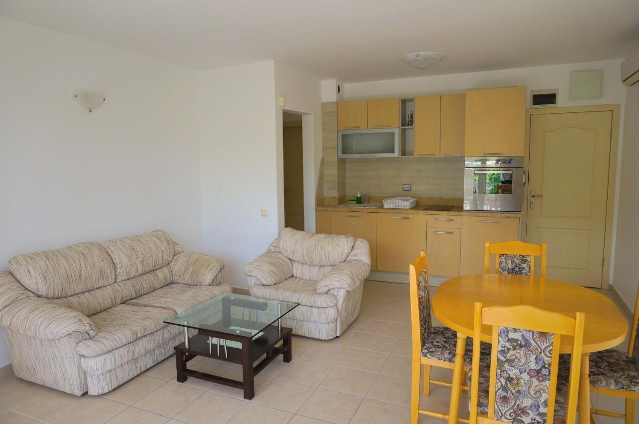 Апартамент Серена - Apartment Serena - Balchik Villa Zone Екстер'єр фото