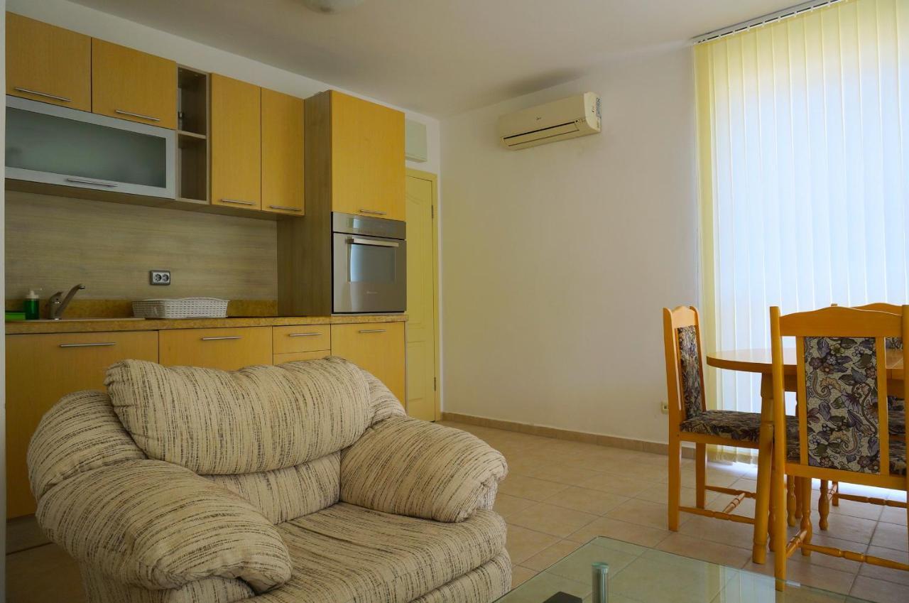 Апартамент Серена - Apartment Serena - Balchik Villa Zone Екстер'єр фото