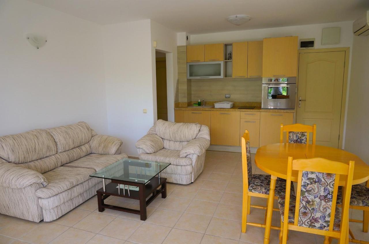 Апартамент Серена - Apartment Serena - Balchik Villa Zone Екстер'єр фото